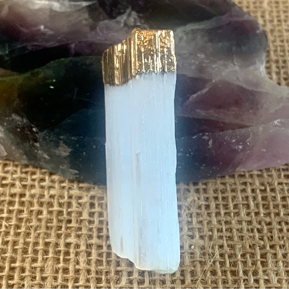 Selenite Healing Crystal Pendant Clears Negativity Brings Positive Energy Gold - Picture 5 of 10